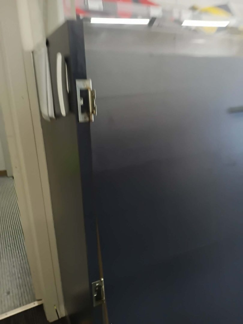 Security entrance door