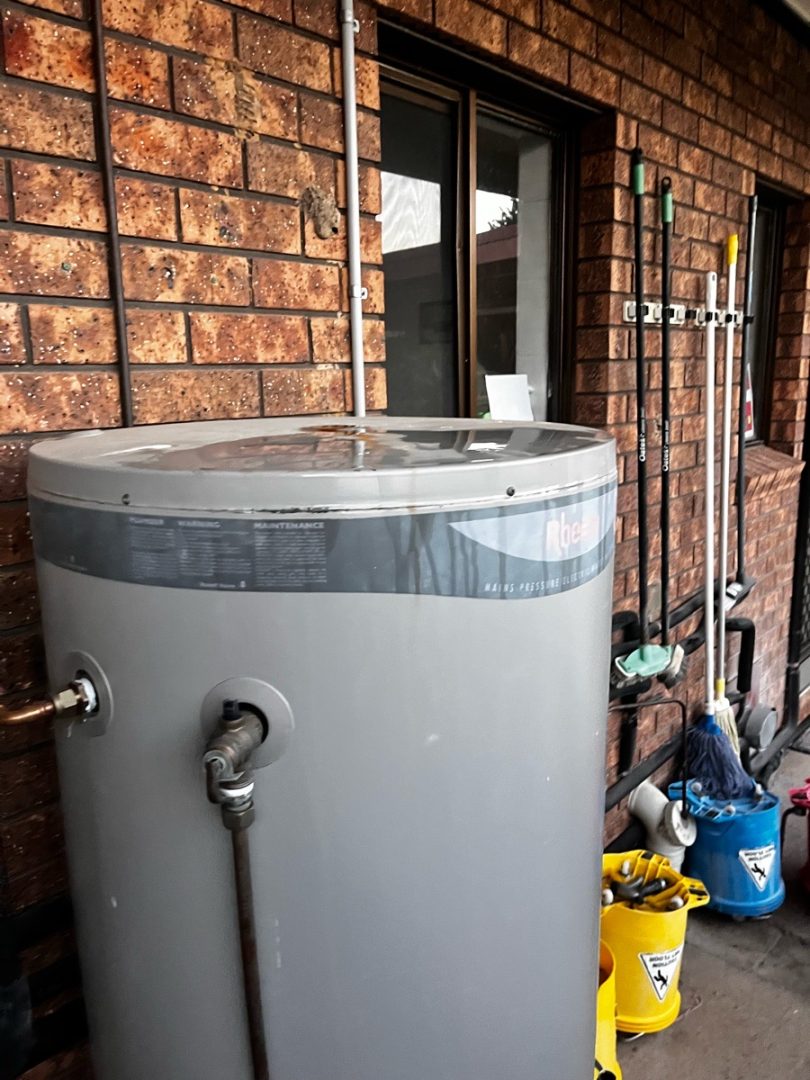 Electric HWS Leak Repair